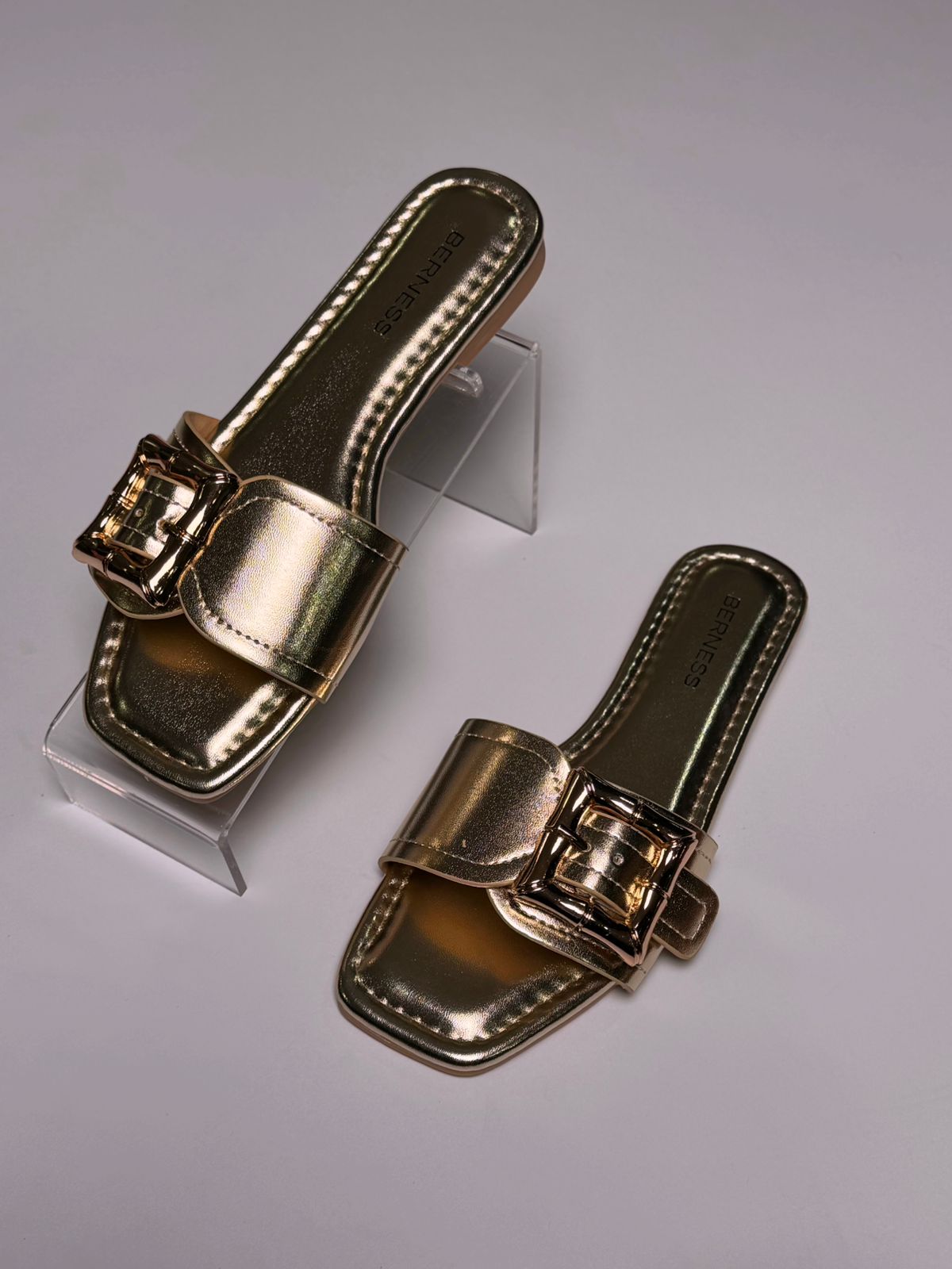 Sandalias Berness