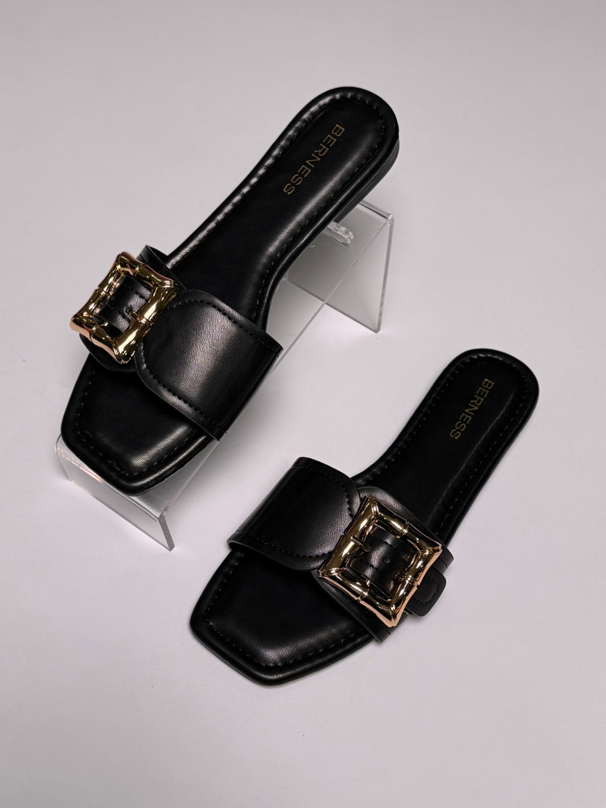 Sandalias Berness